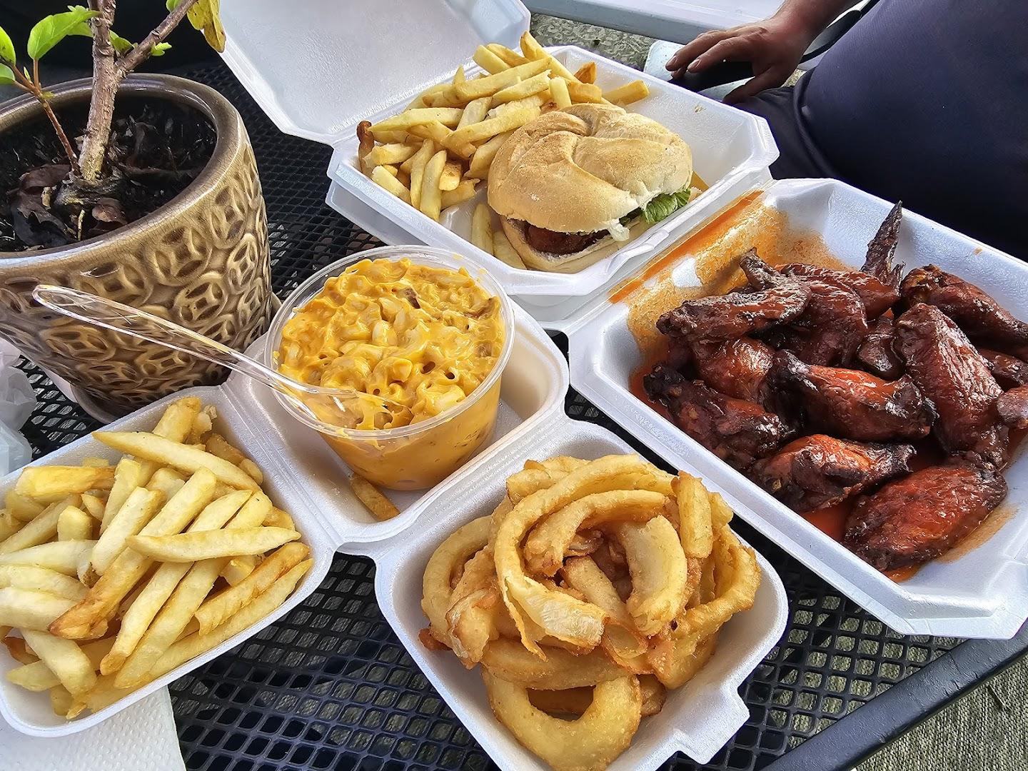 Backwoods Eatery & Tavern